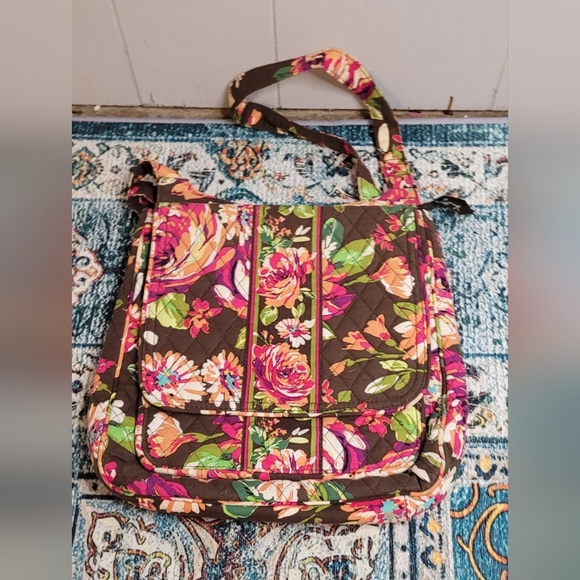 Vera Bradley Retired English Rose Mailbag Crossbody Brown Pink Floral - Picture 1 of 8